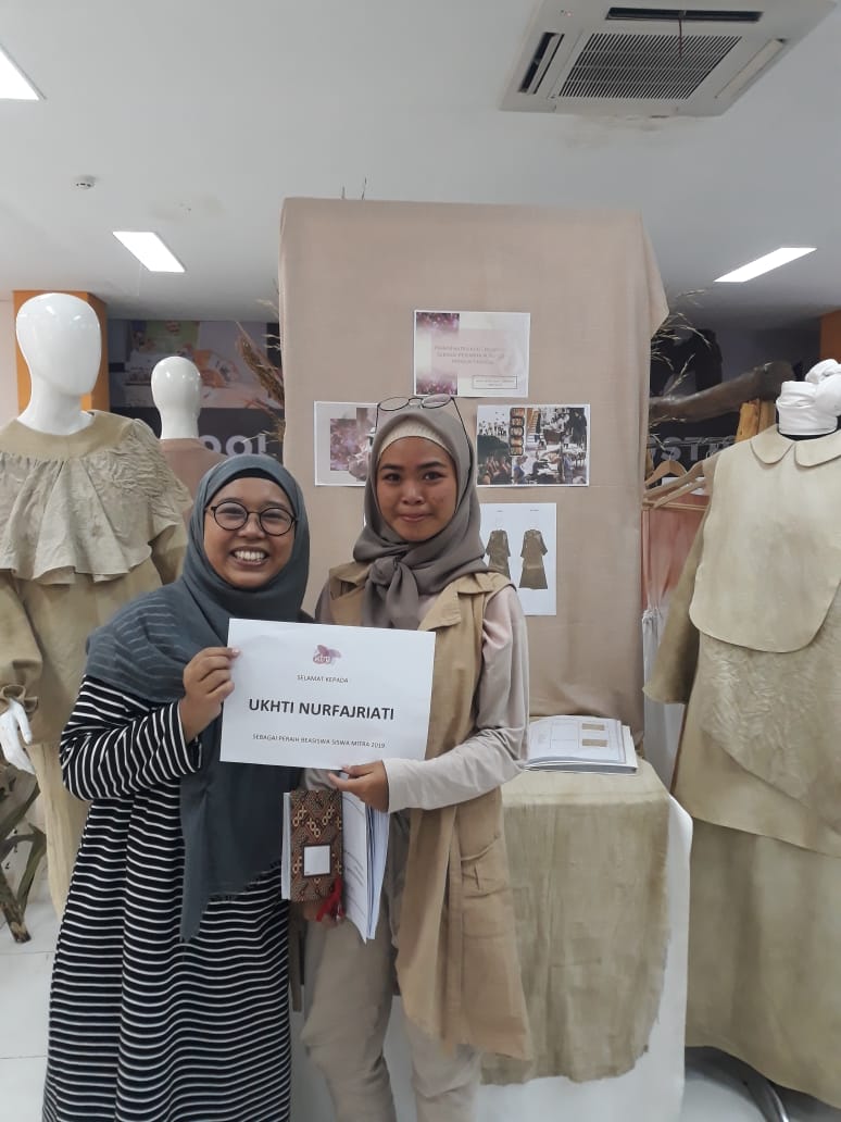 Pengumuman Peraih Beasiswa SISWAMITRA Prodi Kriya Tekstil dan Mode 2019